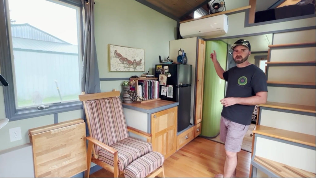 Nick Soave's tiny home